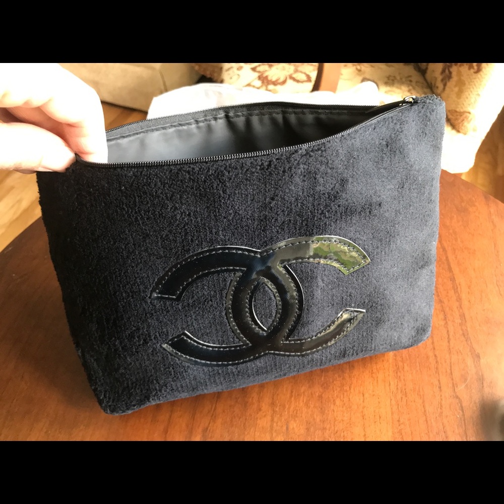 Makeup Clutch Crossbody Bag with Chain Strap NEW